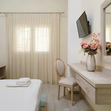 Lägenhetshotell Inroy Sea View