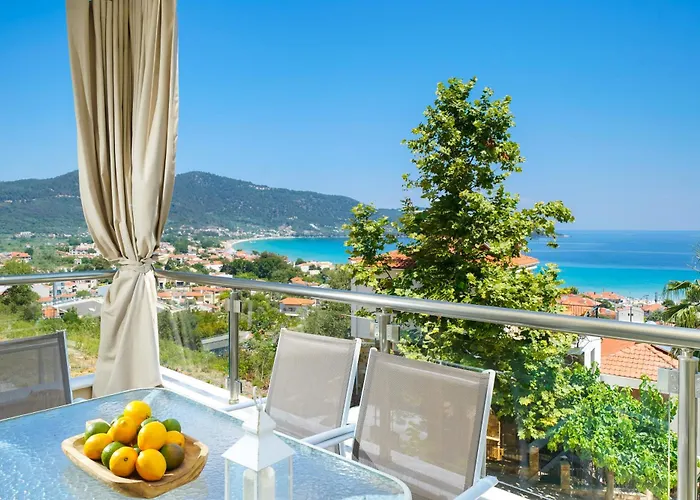 Апарт-отель Inroy Sea View