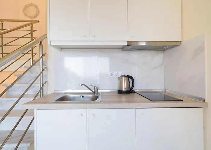 Апарт-отель Inroy Sea View Скала-Потамиас